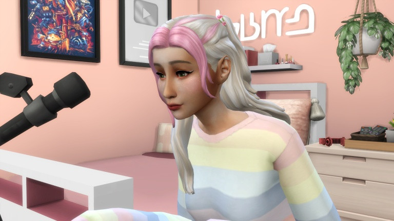 Sims 4 CC indirme